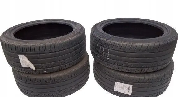 Infiniti QX70 S51 R21 summer tire 