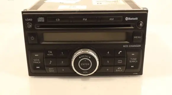 Nissan Qashqai Radio/GPS head unit trim 28185JD400