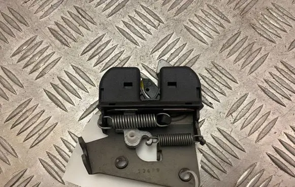 BMW 3 F30 F35 F31 Seat back rest lock catch 7112863