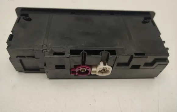 Mercedes-Benz C W205 USB socket connector A2058200526