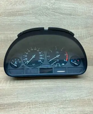 BMW 5 E39 Speedometer (instrument cluster) 6907018 110008735 WithPlug