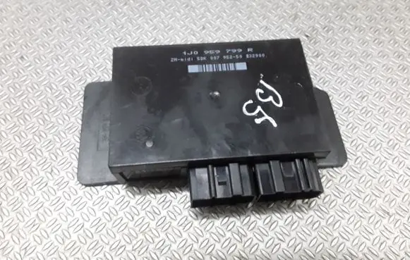 Volkswagen PASSAT B5 Comfort/convenience module 1J0959799R