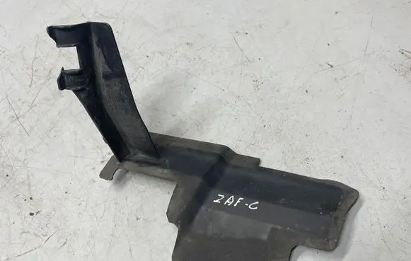 Opel Zafira C Intercooler air guide/duct channel 20897269