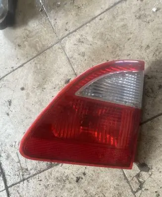 Ford Galaxy Tailgate rear/tail lights