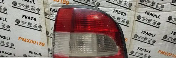 Renault Scenic I Rear/tail lights 7700428055 23410202