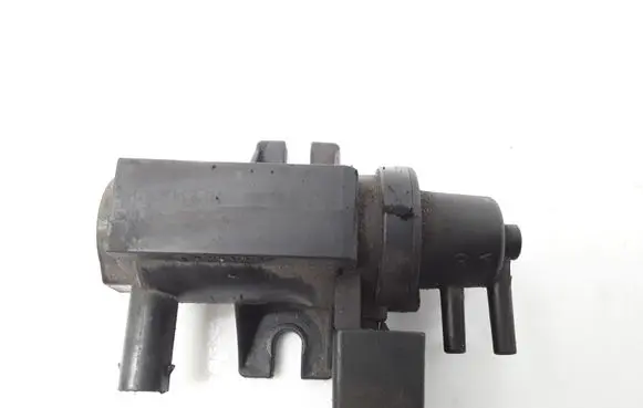 BMW 5 E60 E61 Turbo solenoid valve 7805391 70206301 702063