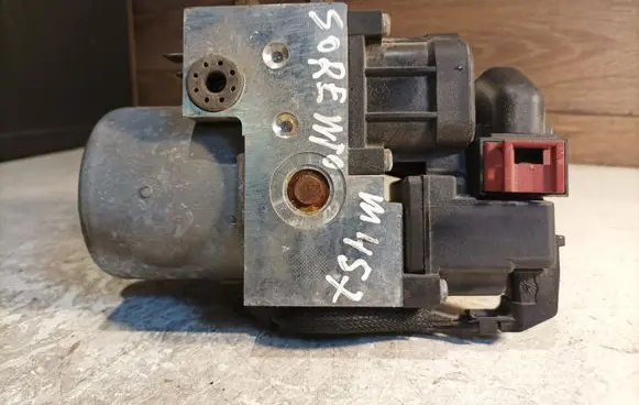 KIA Sorento ABS Pump 589103E310 BL48115020770
