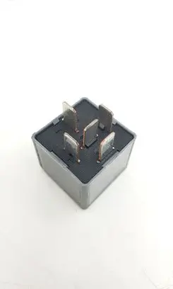 Renault Latitude (L70) Other relay 8200337665