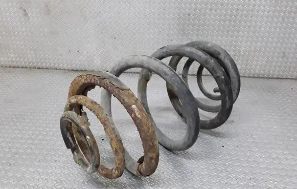 Opel Vivaro Rear coil spring