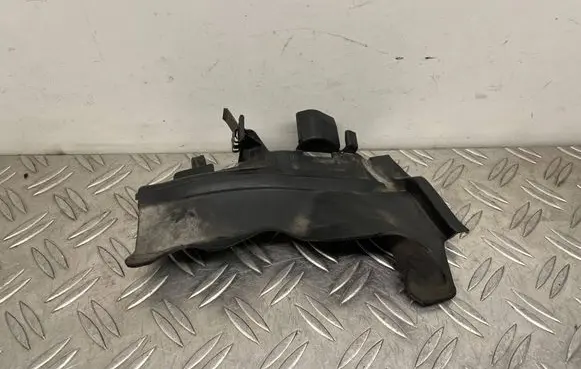 Ford C-MAX II Intercooler air guide/duct channel AM518326AA