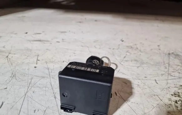 Mercedes-Benz ML W164 Ignition lock A1645450908