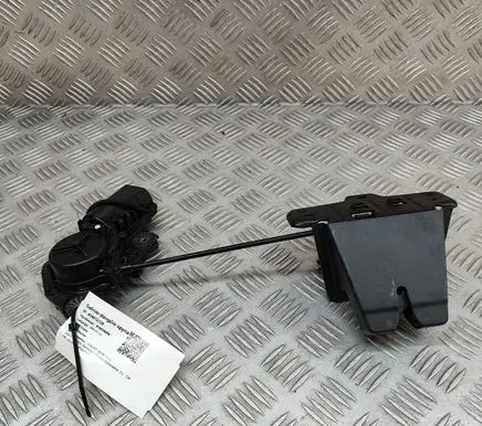 Volvo XC40 Tailgate/trunk/boot lock/catch/latch 31349975