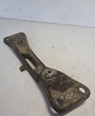 BMW 5 E34 Gearbox mounting bracket 1138578