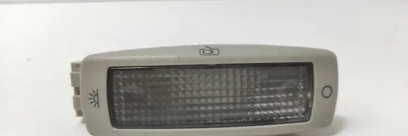 Volkswagen PASSAT B5 Other interior light 3B0947291