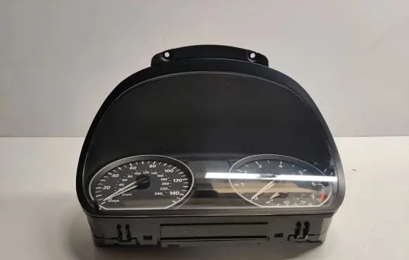 BMW 1 E81 E87 Speedometer (instrument cluster) 9110192