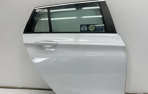 Rear door
