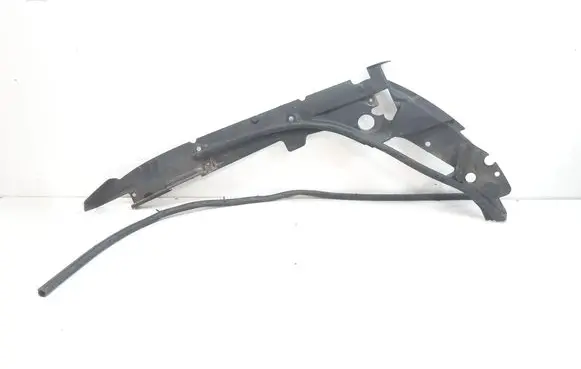 Jeep Grand Cherokee Engine bonnet/hood lock trim molding 68194237AB