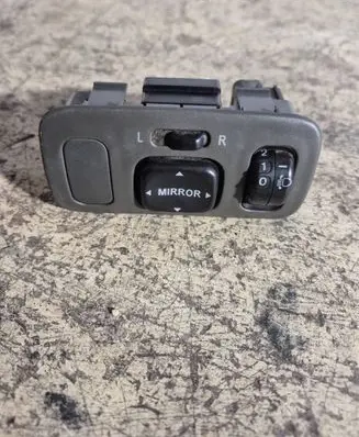 Toyota Yaris Headlight level height control switch 777193 Pbtgf30