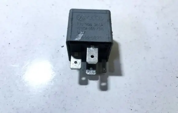Volkswagen Golf IV Other relay 1j0906381a v23134-b63-x396