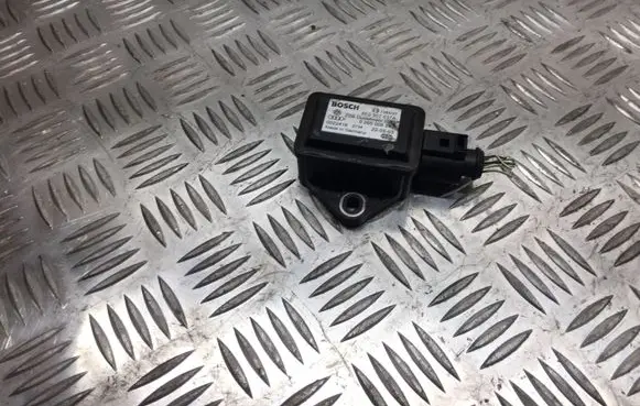Audi A4 S4 B6 8E 8H ESP acceleration yaw rate sensor 8E0907637A