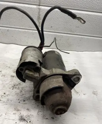 Audi A4 S4 B5 8D Starter motor 0001108175