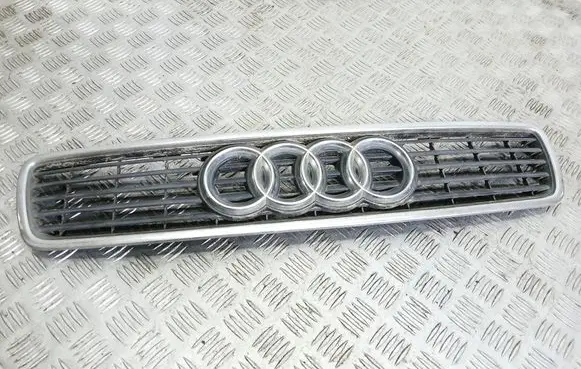 Audi A4 S4 B5 8D Front bumper upper radiator grill