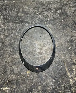 Under headlight/headlamp trim