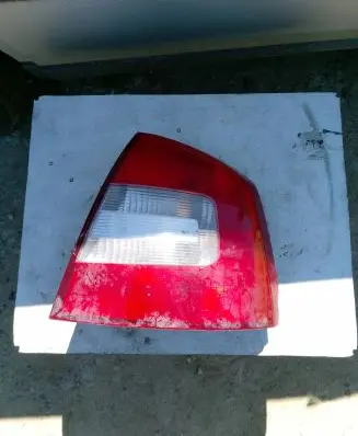 Skoda Octavia Mk2 (1Z) Rear/tail lights 1Z5945112B