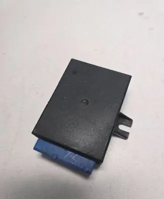 BMW 3 E46 Window wiper relay 61358357068