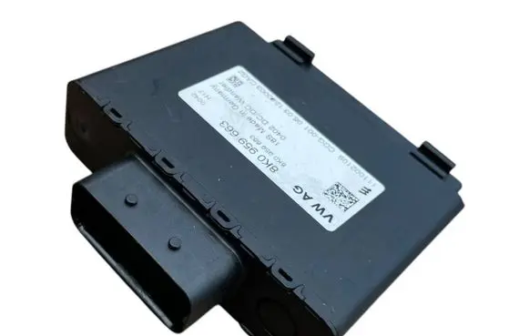 Audi Q3 8U Other control units/modules 8K0959663 111002109