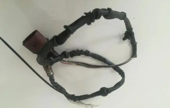 Volkswagen Touareg I Lambda probe sensor 07Z906262A 0281004005