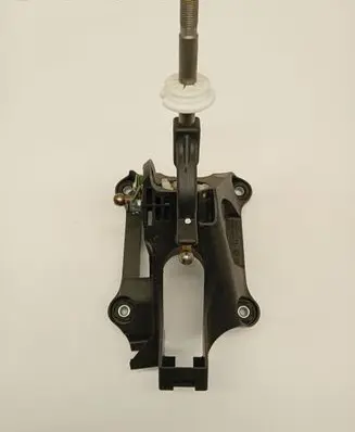 Toyota Auris 150 Gear shifter/selector 112102102 PA66GF30