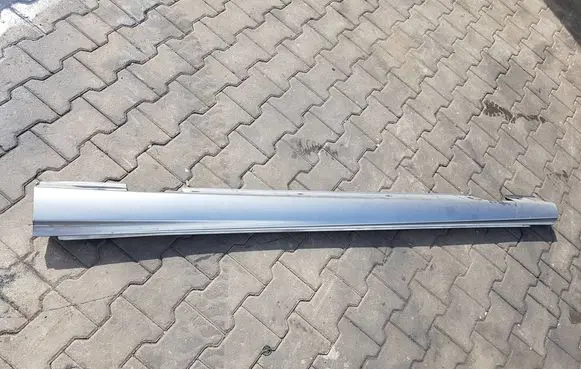 Mercedes-Benz B W246 W242 Front sill (body part)