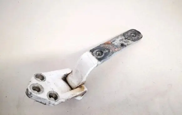 Nissan NV200 Rear door lower hinge