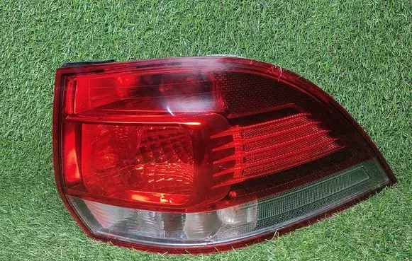 Volkswagen Golf V Rear/tail lights 1K9945096F 1K9945112C