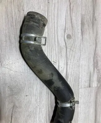 Mitsubishi Pajero Engine coolant pipe/hose
