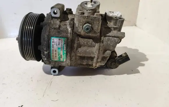 Volkswagen PASSAT B6 Air conditioning (A/C) compressor (pump) 1K0820803Q 03260810563