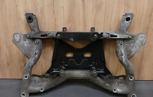 Mercedes-Benz E A207 Front axle beam 