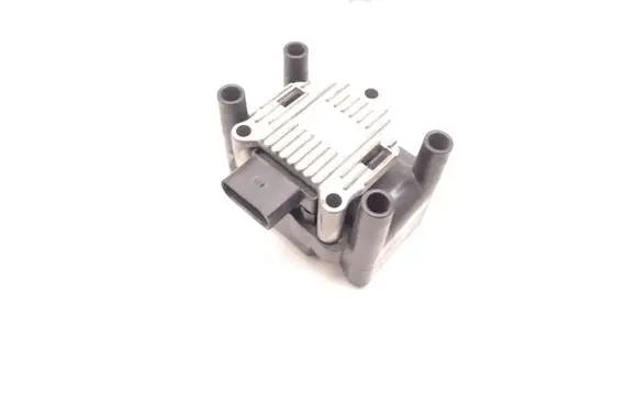 Volkswagen Polo V 6R High voltage ignition coil R0101C00100 0145150523