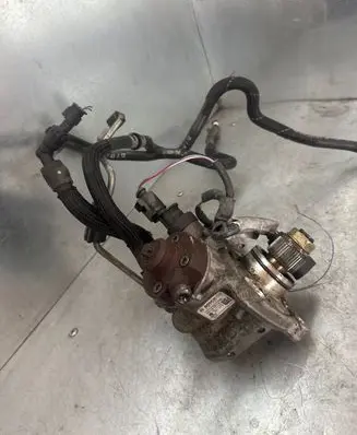 Audi A6 S6 C7 4G Fuel injection high pressure pump 0445010677 059130755CB