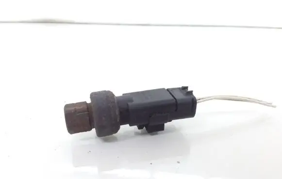 Air conditioning (A/C) pressure sensor