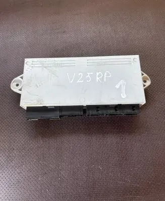 BMW 7 E65 E66 Door central lock control unit/module 6958448