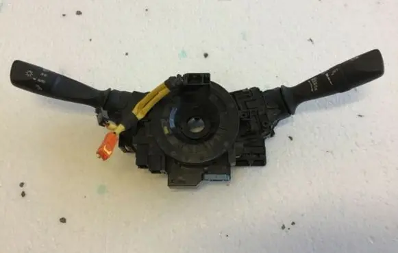 Toyota Camry Wiper turn signal indicator stalk/switch 8924506050