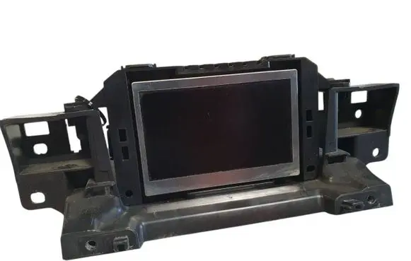 Ford Focus Screen/display/small screen AM5T18B955CH B6G00V108709
