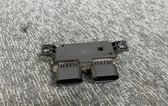 Mercedes-Benz CLA C118 X118 Fuel injection pump control unit/module A0009008214 A0009015303
