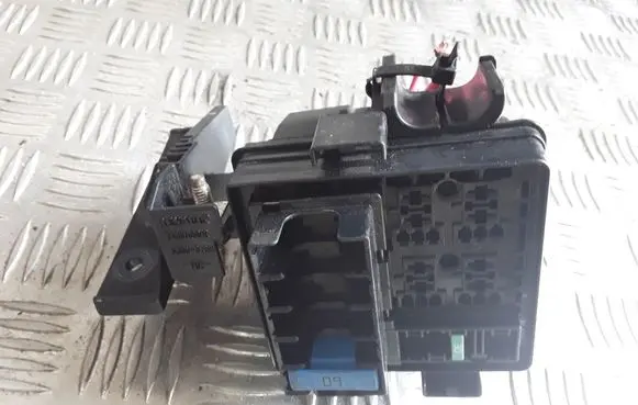 Renault Scenic III - Grand scenic III Fuse box set 63595709