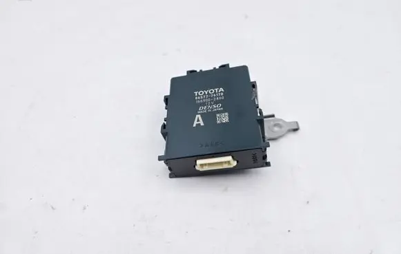 Lexus UX Other devices 8657276170 1669002480