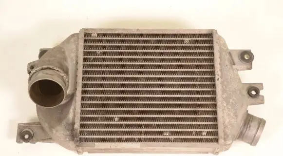 Subaru Legacy Intercooler radiator 812336