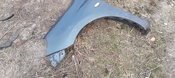 Nissan Micra Fender