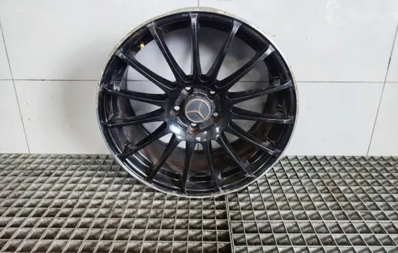 Mercedes-Benz E C207 W207 R19 alloy rim 
